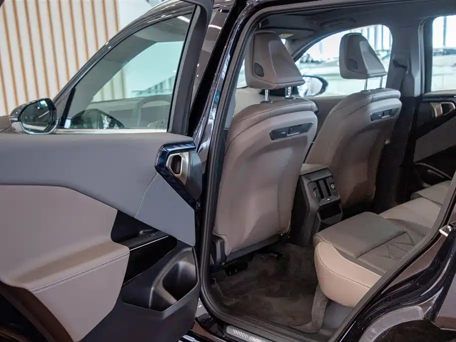 BMW X3 — миниатюра 15