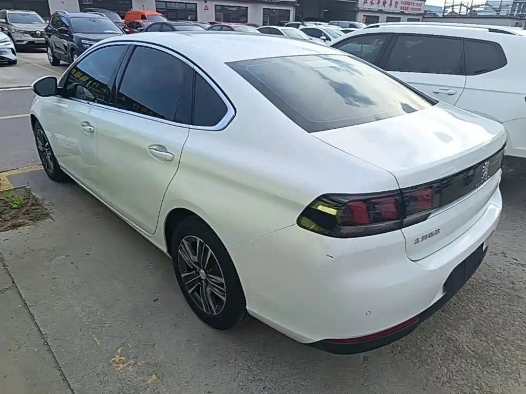 Peugeot 308 — миниатюра 5