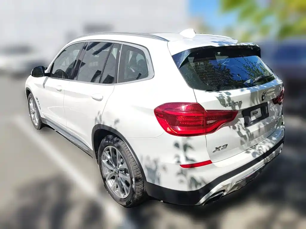 BMW X3 — миниатюра 7