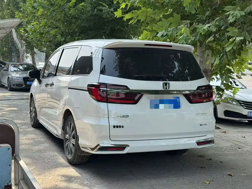 Honda Odyssey — миниатюра 9
