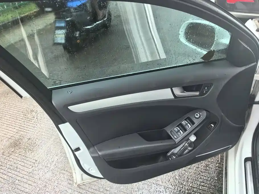Audi A4L — миниатюра 7