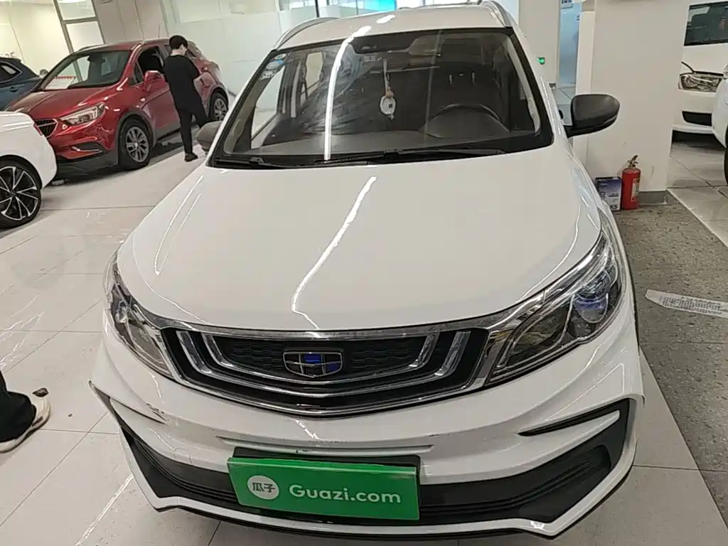 Geely Vision X3 — миниатюра 3