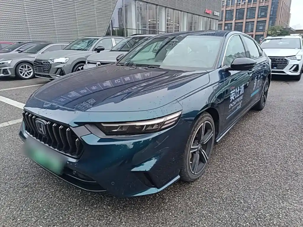 Honda Inspire PHEV — миниатюра 2