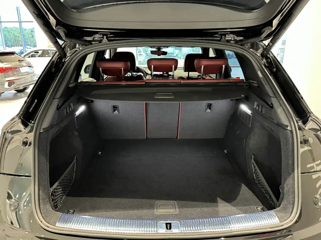 Audi Q5L — миниатюра 5