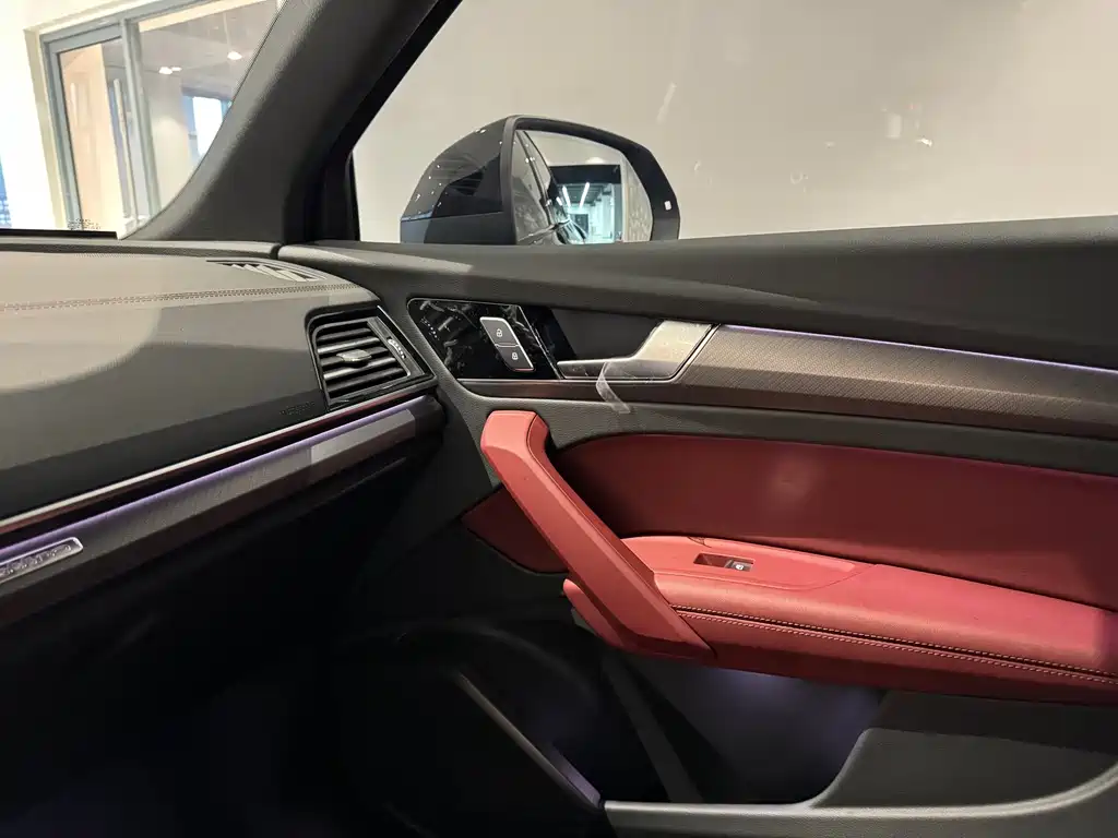 Audi Q5L — миниатюра 18