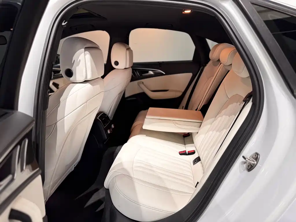 Audi S6 — миниатюра 18