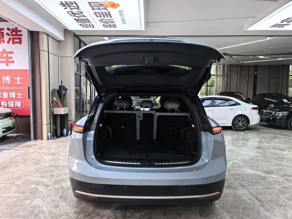 NIO ES6 — миниатюра 8