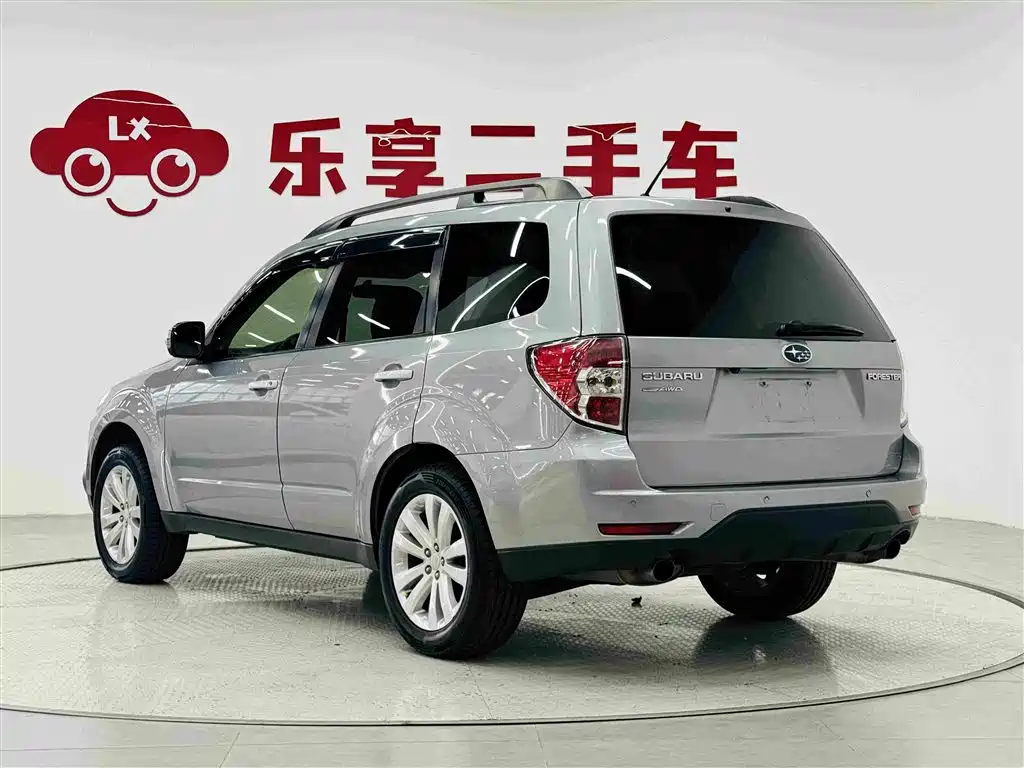 Subaru Forester 2011 2.5XS AT Luxury