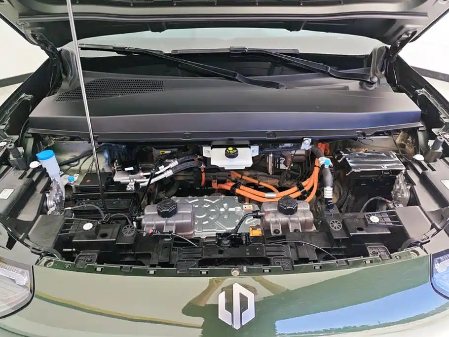 Leapmotor Leapmotor A10 — миниатюра 10