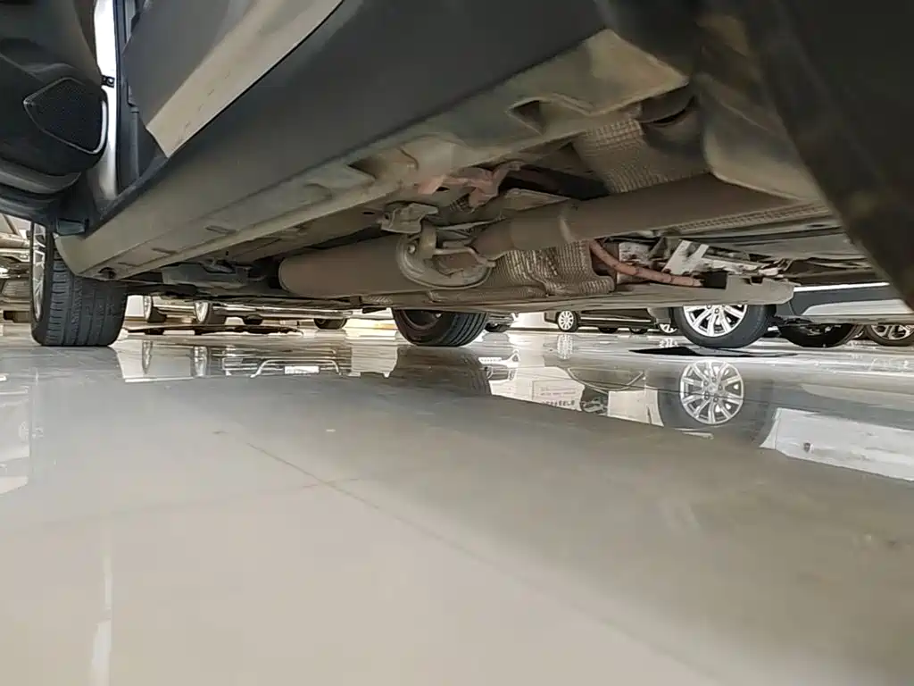 Geely Jia Ji New Energy — миниатюра 22