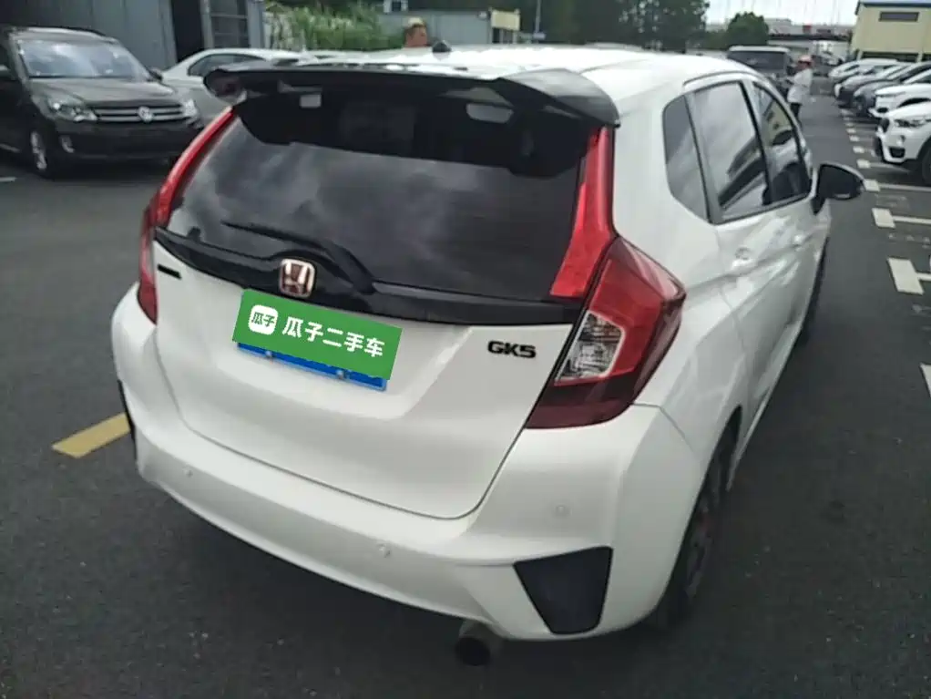 Honda Fit — миниатюра 7