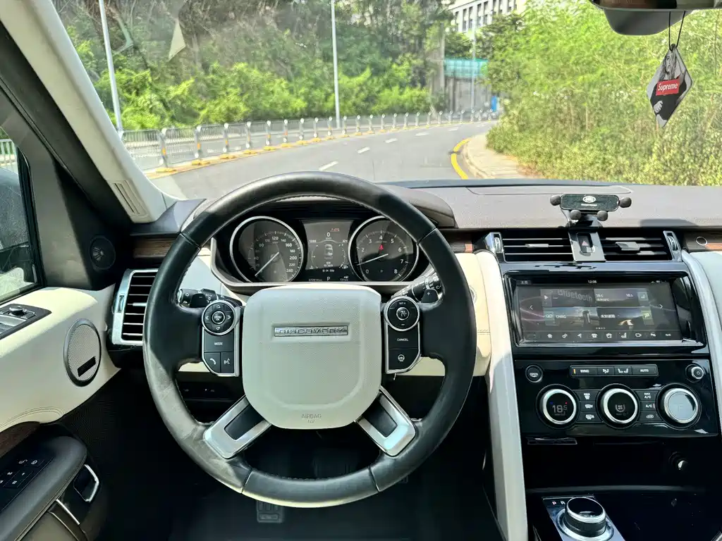 Land Rover Discovery — миниатюра 11