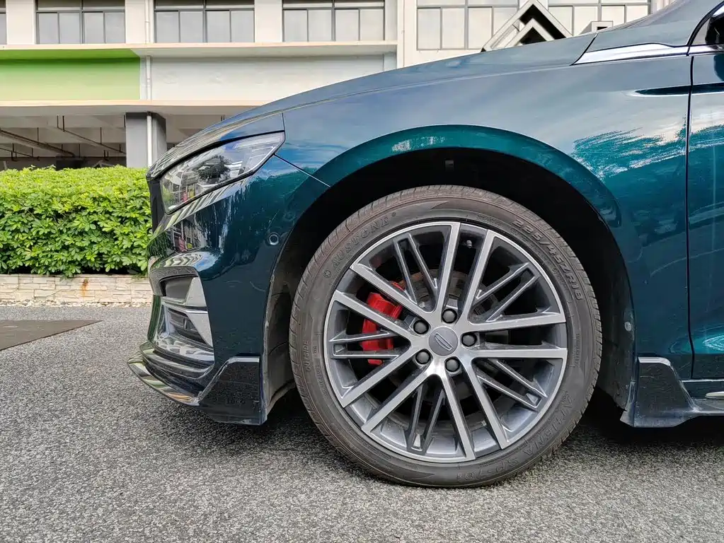 GEELY AUTOMOBILE XINGRUI