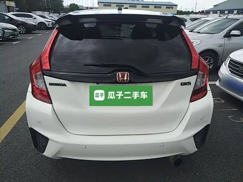 Honda Fit — миниатюра 6