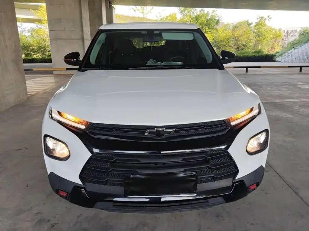 Chevrolet Tracker — миниатюра 3