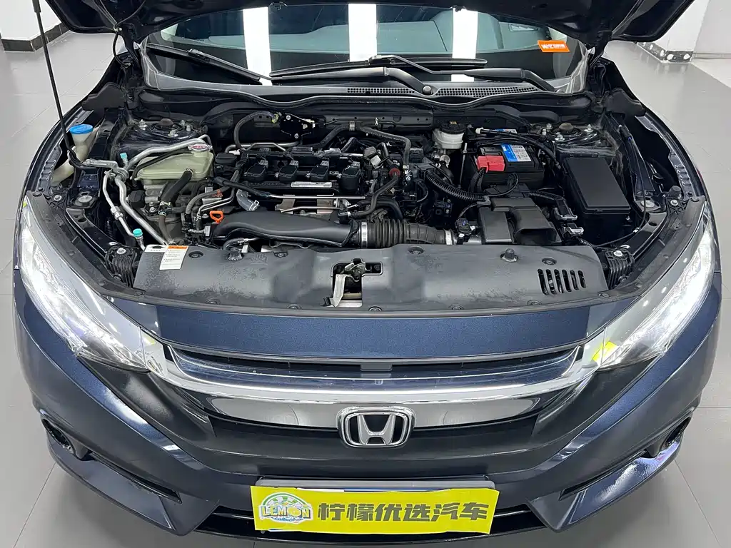 Honda Civic — миниатюра 12