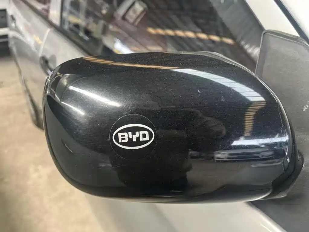 BYD F3