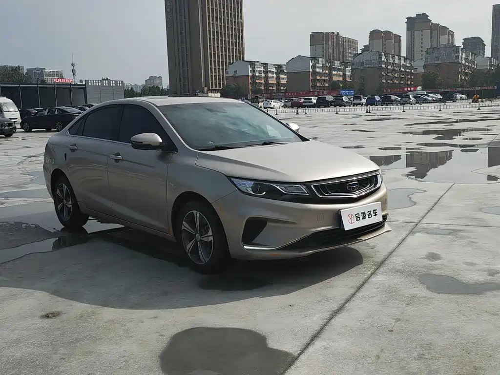 Geely Emgrand GL — миниатюра 3
