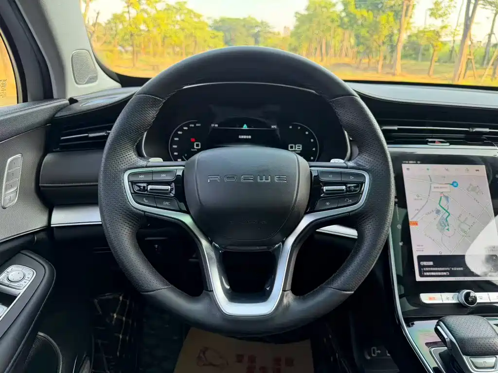 Roewe RX5 MAX — миниатюра 8