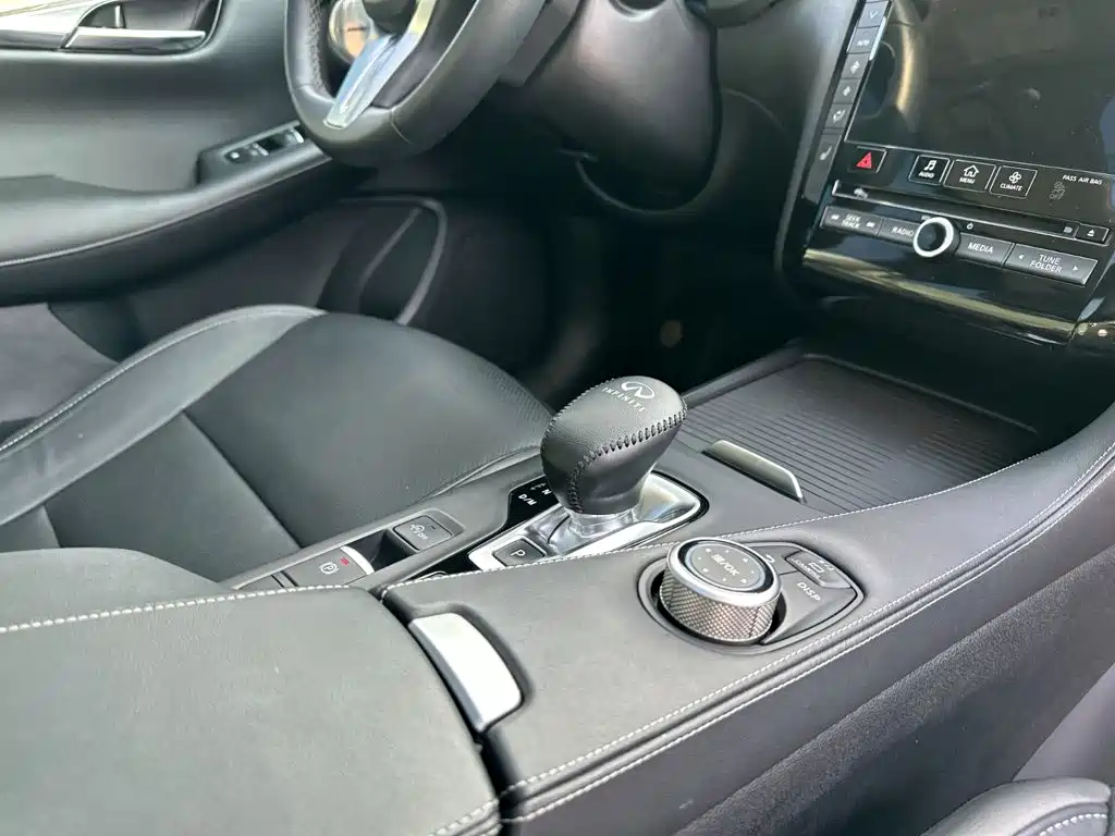 Infiniti QX50 — миниатюра 17