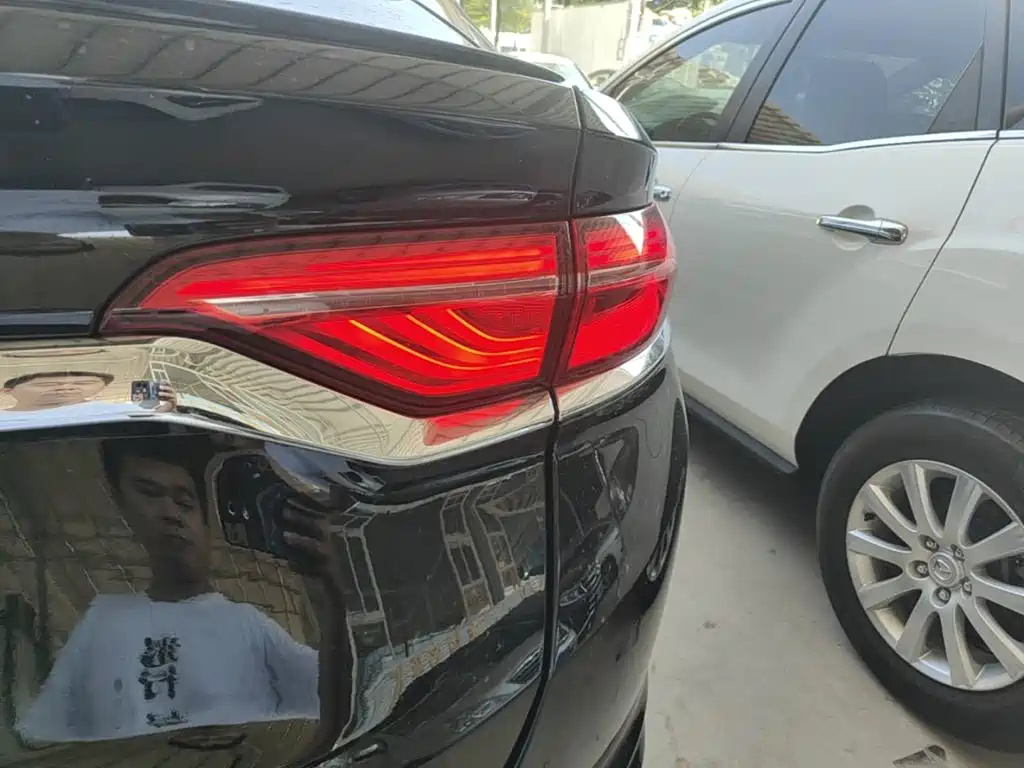 Geely Xingyue — миниатюра 8