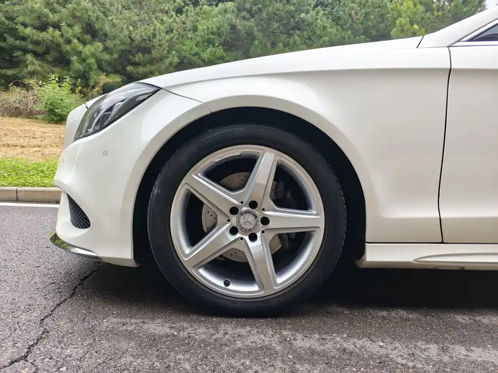 Mercedes-Benz CLS — миниатюра 10