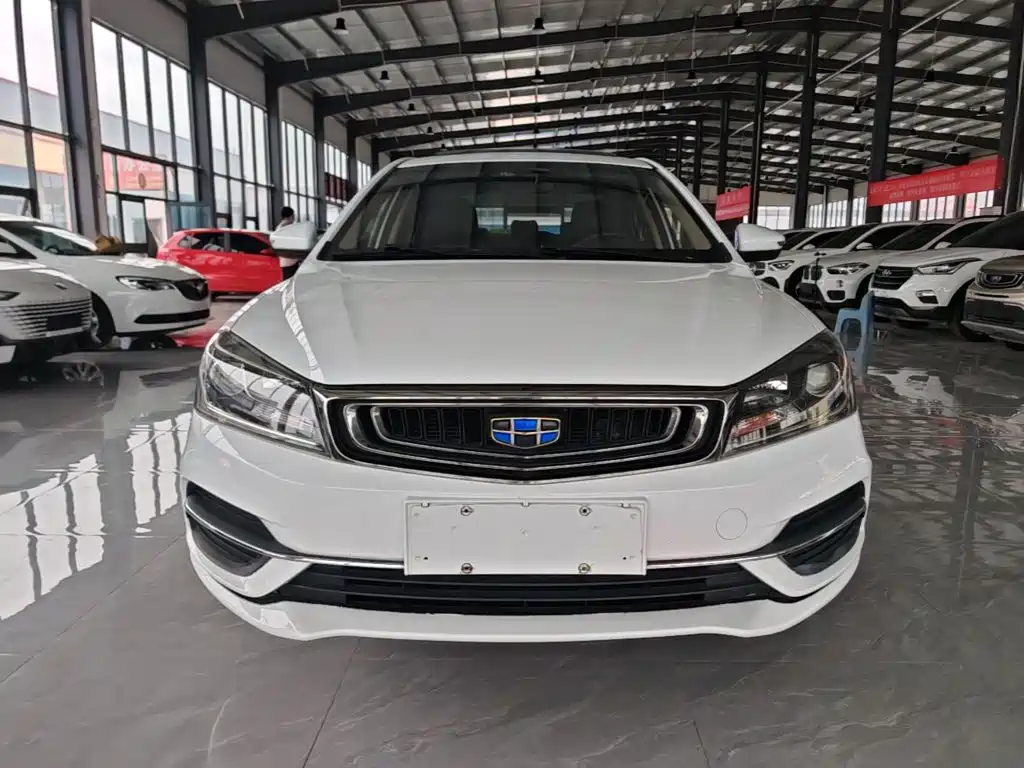 Geely Emgrand — миниатюра 3