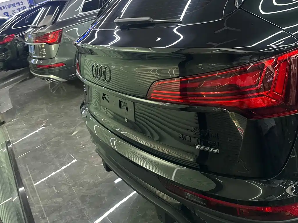 Audi Q5L Sportback — миниатюра 4