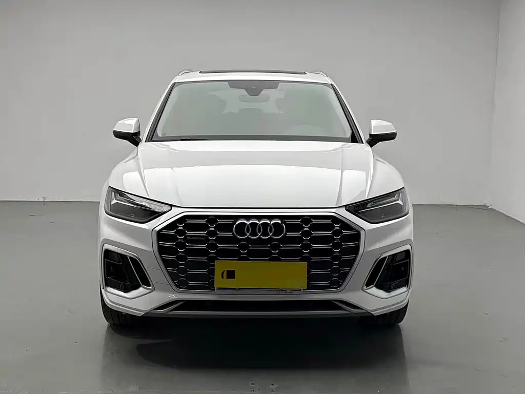 Audi Q5L 2022 — фото 2