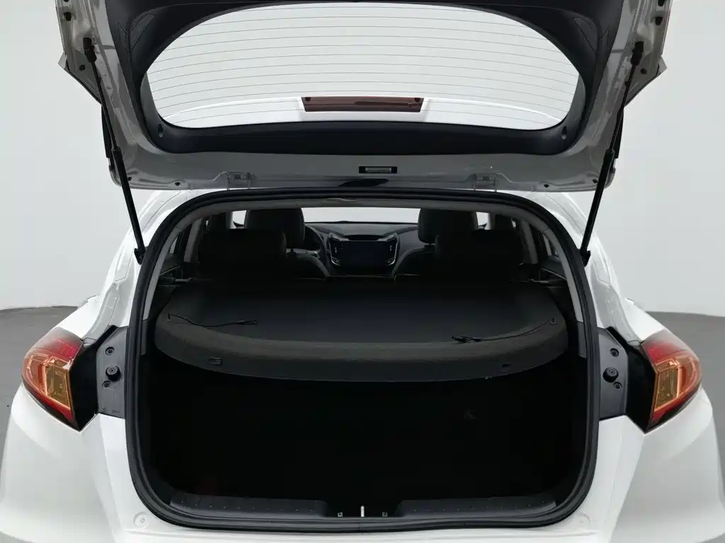 Changan Eado XT — миниатюра 16