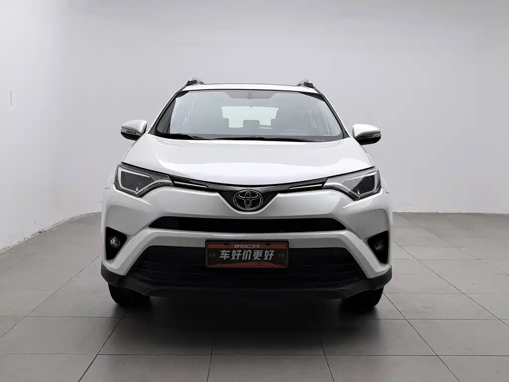Toyota RAV4 — миниатюра 3