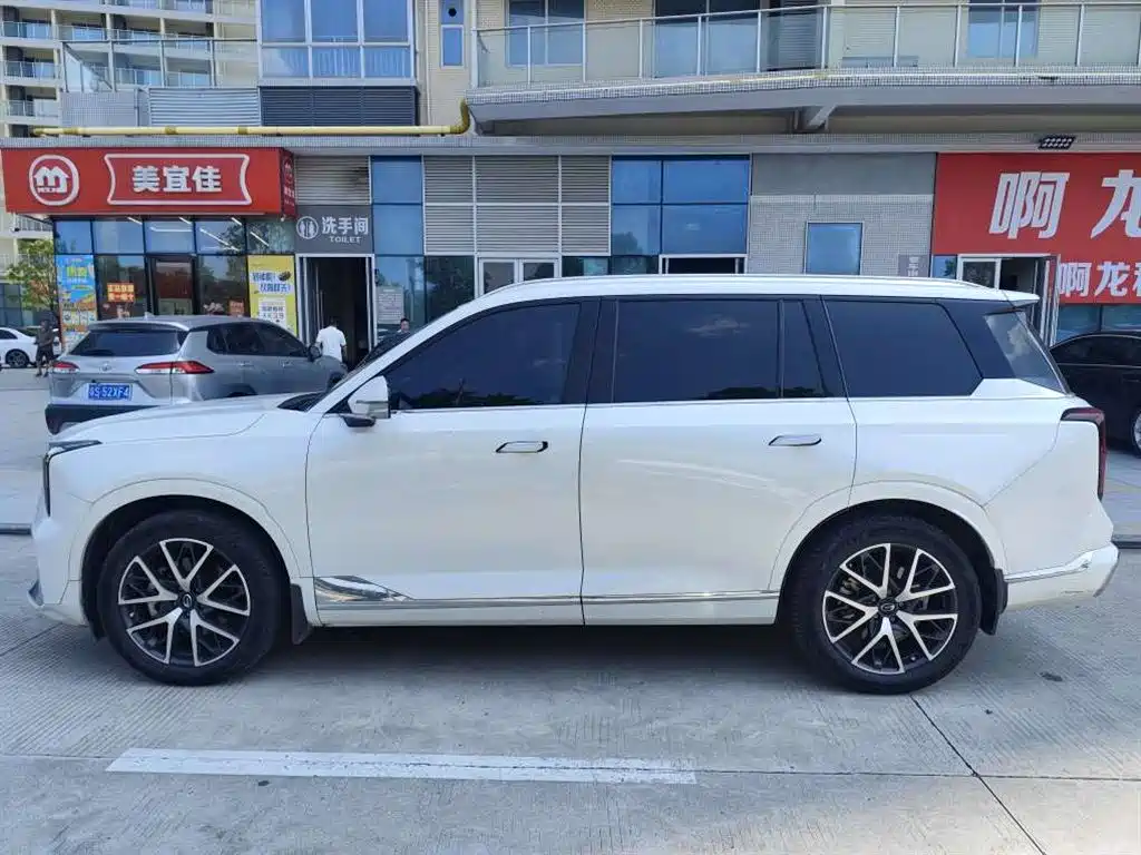 GAC Motor Trumpchi GS8 — миниатюра 9