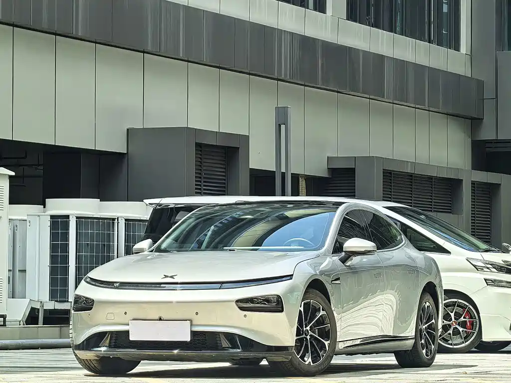 XPeng P7
