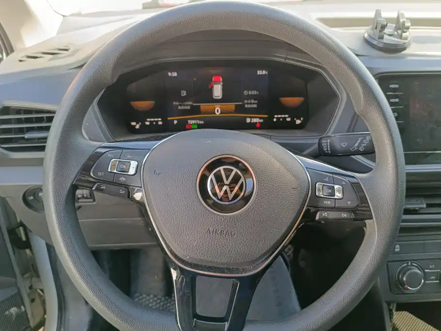Volkswagen T-Cross — миниатюра 15