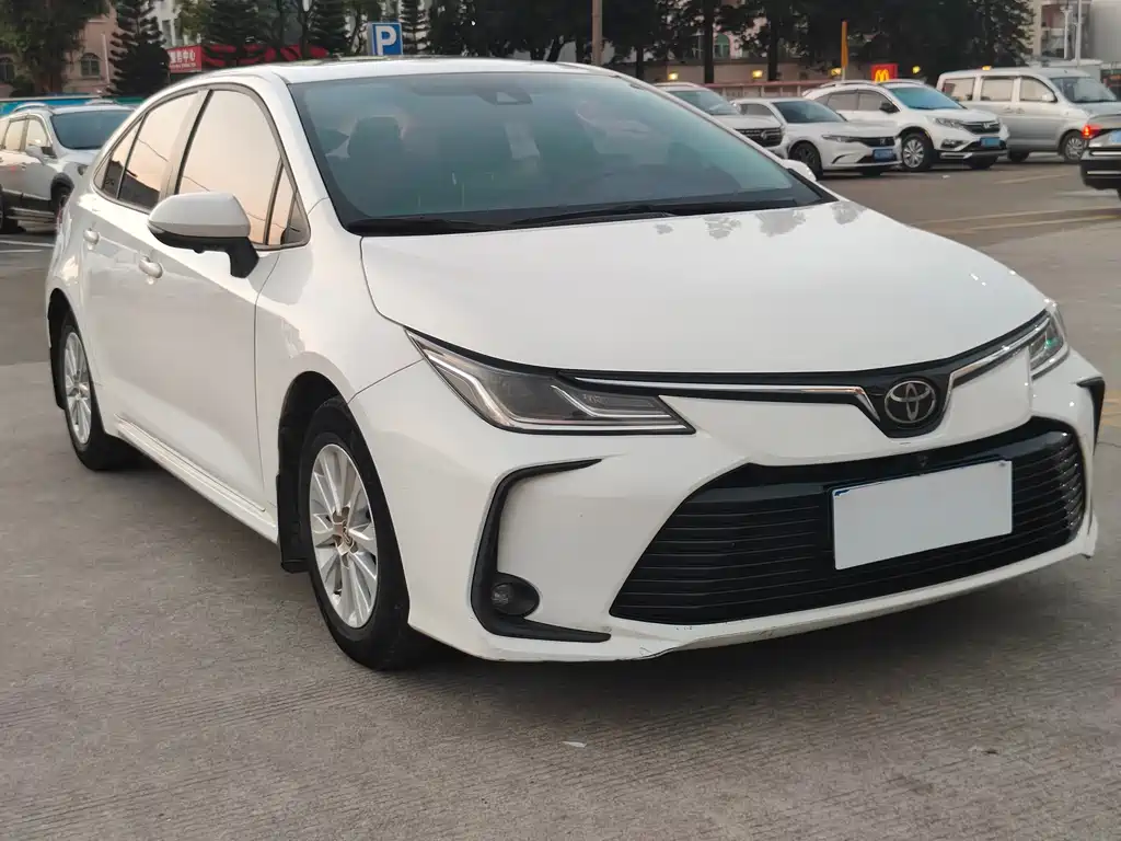 Toyota Corolla — миниатюра 3