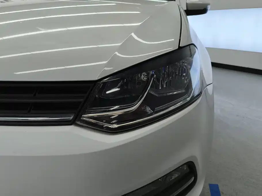 Volkswagen Polo — миниатюра 5