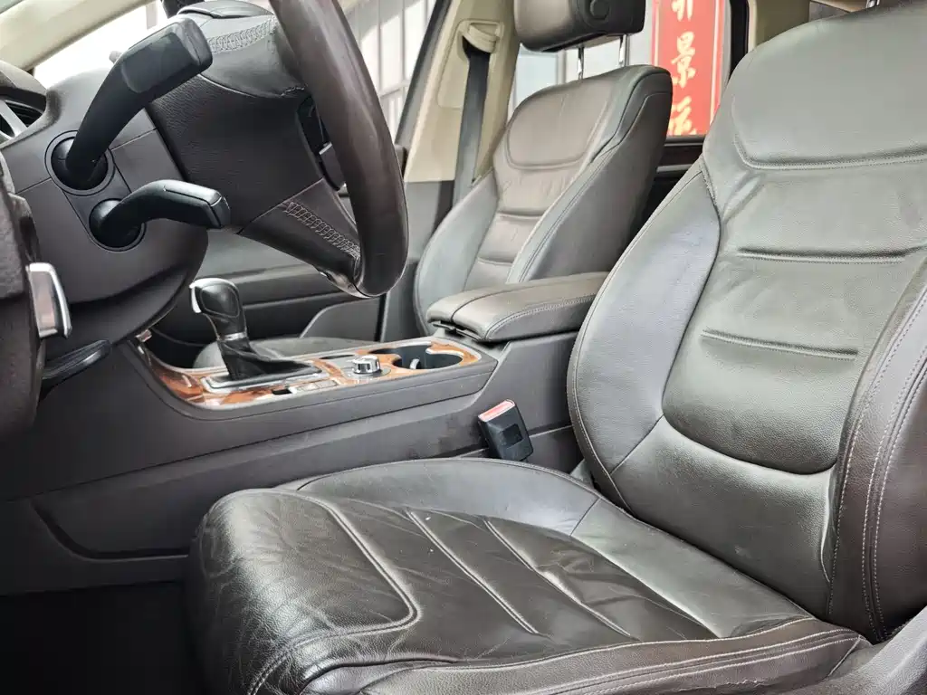 Volkswagen Touareg 2011 3.0TSI