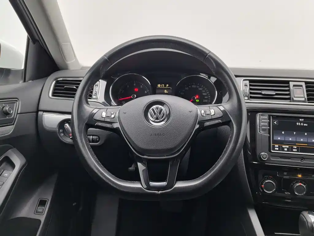 Volkswagen Sagitar — миниатюра 11