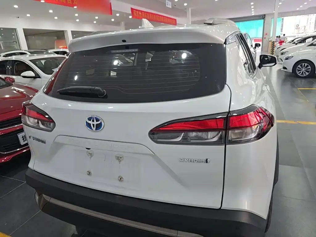 Toyota Frontlander — миниатюра 6