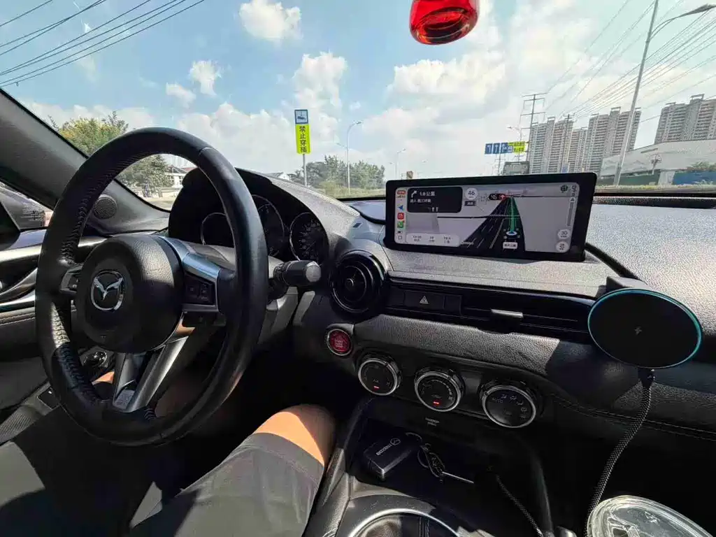 Mazda MX-5 — миниатюра 2