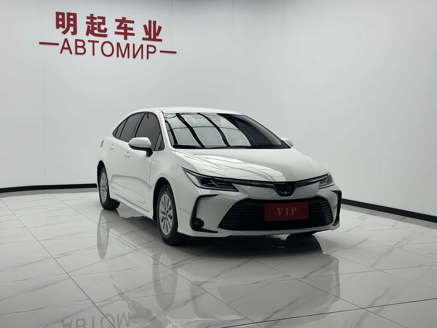 Toyota Corolla 1.5 л 2023 г. Белый, пробег 29000 км