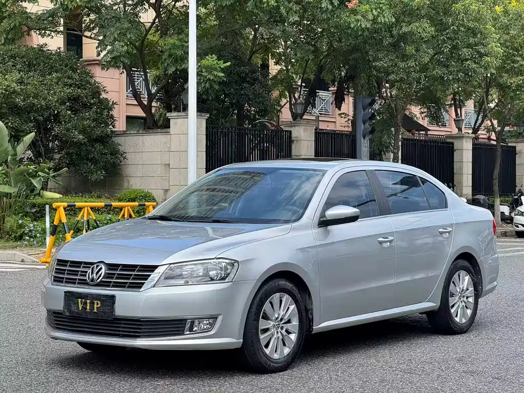 Volkswagen Lavida — миниатюра 3