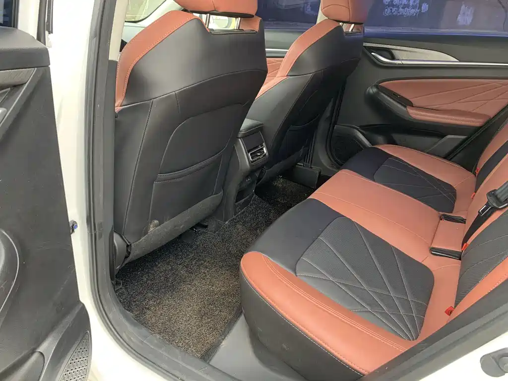 Changan Eado — миниатюра 7