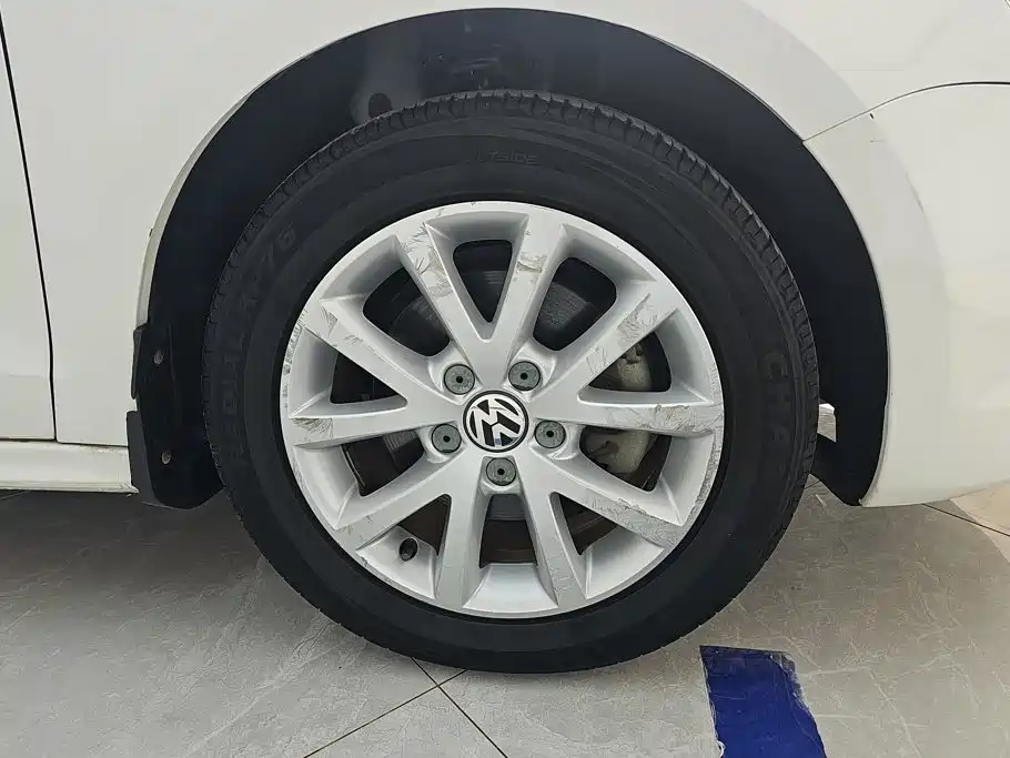 Volkswagen Sagitar — миниатюра 6
