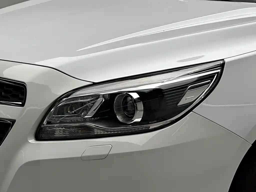 Chevrolet Malibu — миниатюра 16