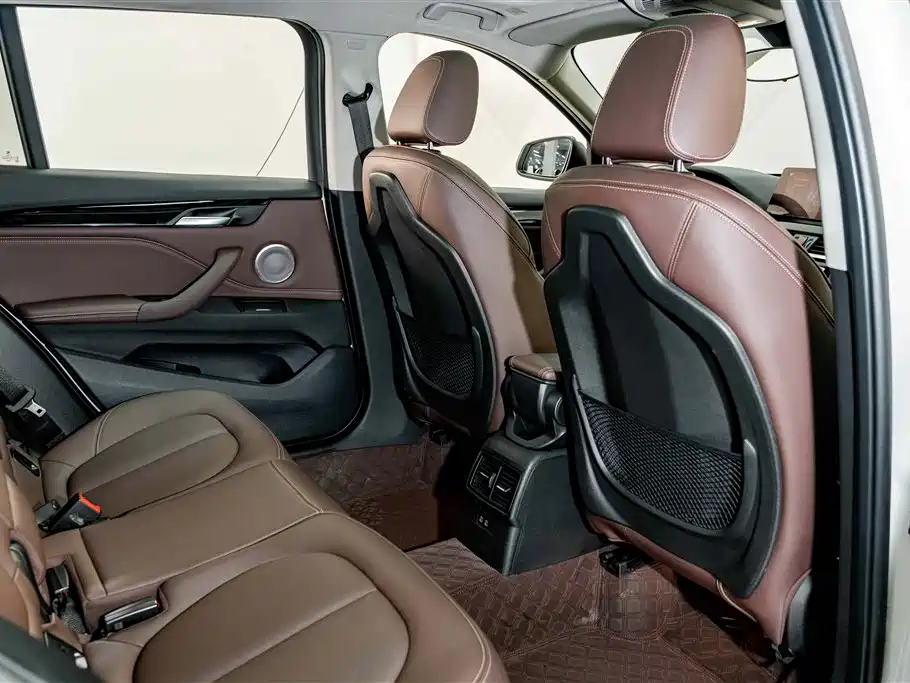 BMW X1 — миниатюра 21