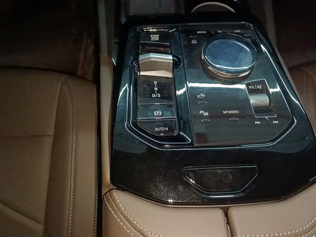 BMW 5 Series 5 2024 530Li Lead Luxury