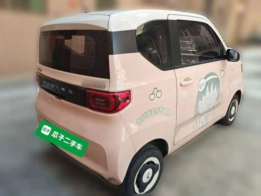 Wuling MINIEV — миниатюра 4