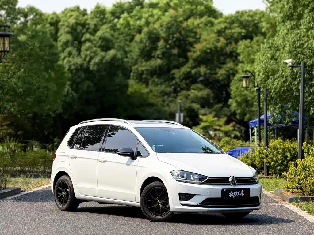 Volkswagen Golf Sportsvan — миниатюра 3