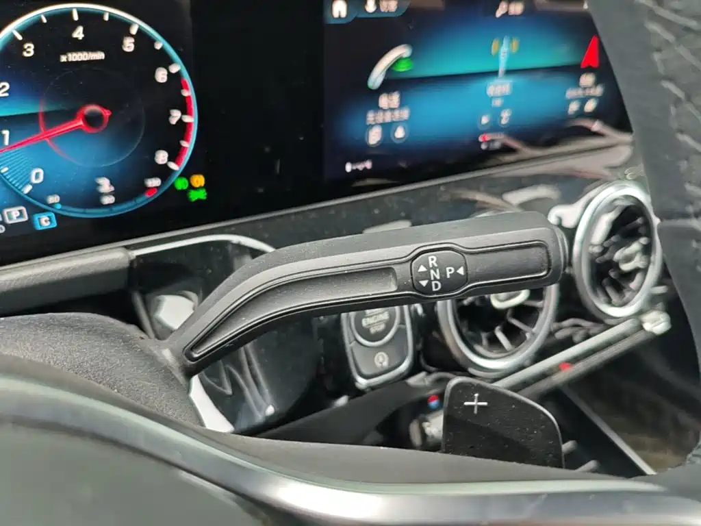 Mercedes-Benz GLA — миниатюра 14
